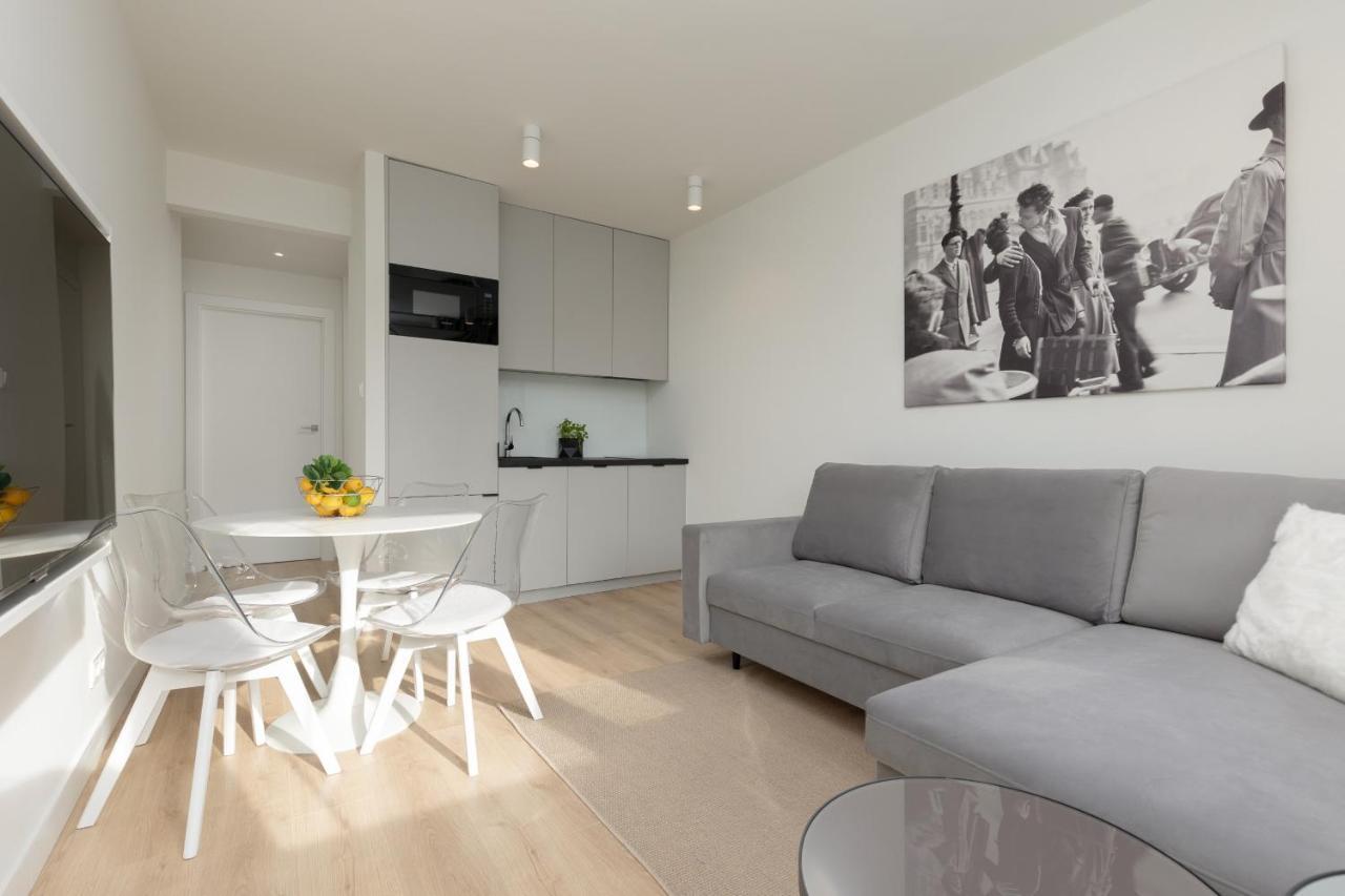 Cosy Dream City Center Apartment By Noclegi Renters ワルシャワ エクステリア 写真